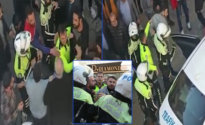 Urfa’da sürücü ile trafik polisleri arasındaki gerginlik kamerada