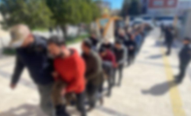 Şanlıurfa’da terör operasyonunda gözaltına alınanlar adliyeye sevk edildi
