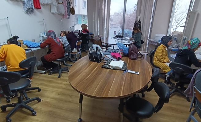 Viranşehir’de kadınlar aile ekonomisine katkı sağlıyor!