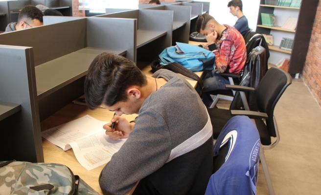 Gençler geleceğe Haliliye Belediyesi ile hazırlanıyor!