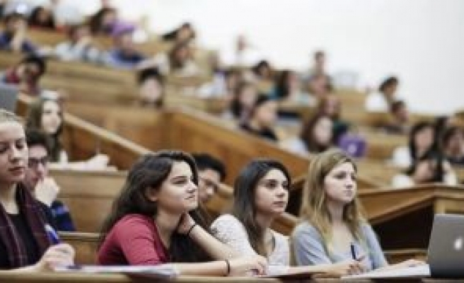 Üniversitelerde yüz yüze eğitim başlıyor