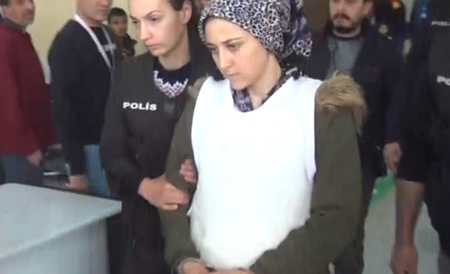 Urfa'da kayınbiraderini sokak ortasında vuran kadın tutuklandı