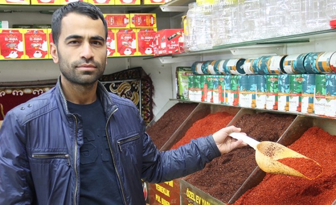 İsot piyasası durgun, esnaf turistleri gözlüyor