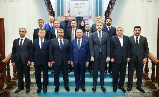 Urfa'nın AK Parti adayları bir arada... Bakan Bozdağ'dan açıklama...