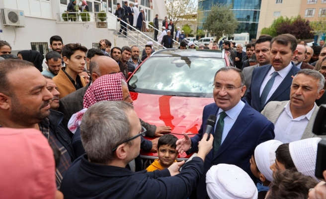 Bakan Bozdağ:  Biz hangi sözü verdiysek yaptık