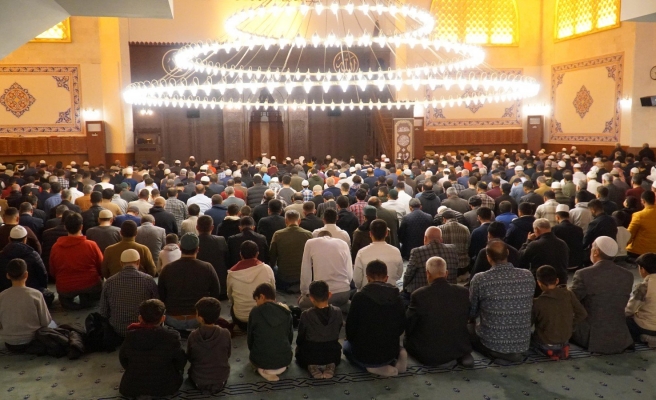 “Enderun usulü teravih namazı” Haliliye’de yaşatıldı