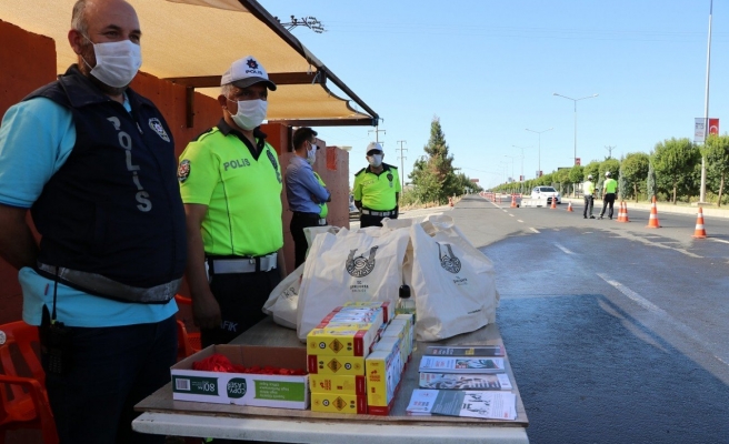 Urfa'da yollarda bayram tedbirleri... Ekipler sahada...