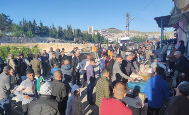 Şanlıurfa’da bayramda binlerce kişiye tirit ikramı