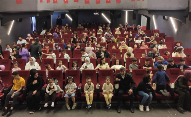 Büyükşehir’den çocuklara 23 Nisan’a özel “Galaktik Tayfa” sürprizi