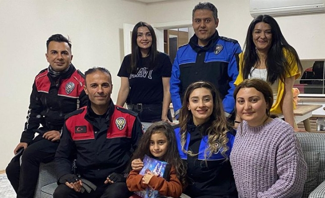 Urfa’da ekiplerden şehit polis Cemal Bozkurt’un kızına doğum günü sürprizi