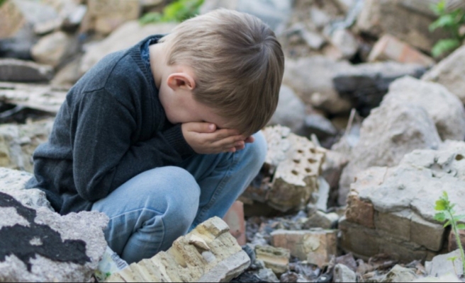 Afetzede 1808 çocuk ailelerine teslim edildi