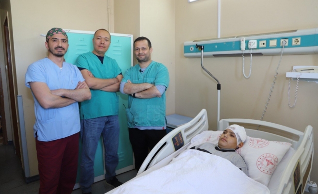 Bilinci kapalı olarak gelen kist hidatik hastası taburcu oldu