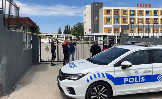 Haliliye'de okula silahla saldıran öğrenci tutuklandı