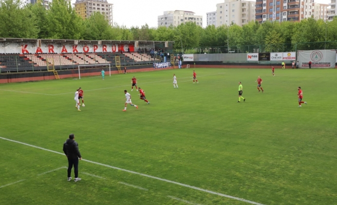 Karbel Karaköprü Belediyespor evinde kaybetti