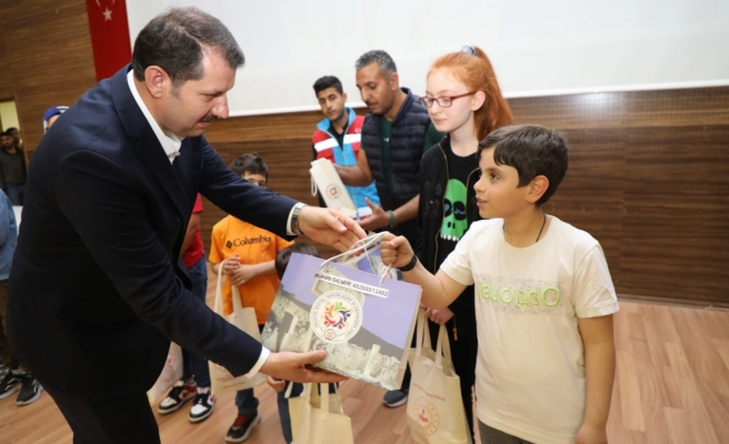 Şanlıurfa’da diyabetli 420 çocuğa glikoz ölçüm cihazı dağıtıldı