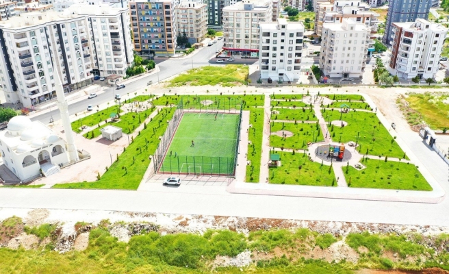 Karaköprü’ye devasa park kazandırıldı
