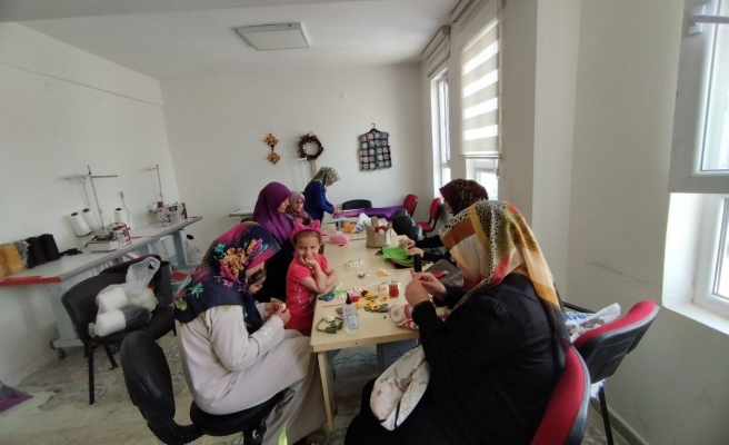 Şanlıurfa’da hünerli kadınlar hem üretiyor hem de ev ekonomisine katkı sağlıyor