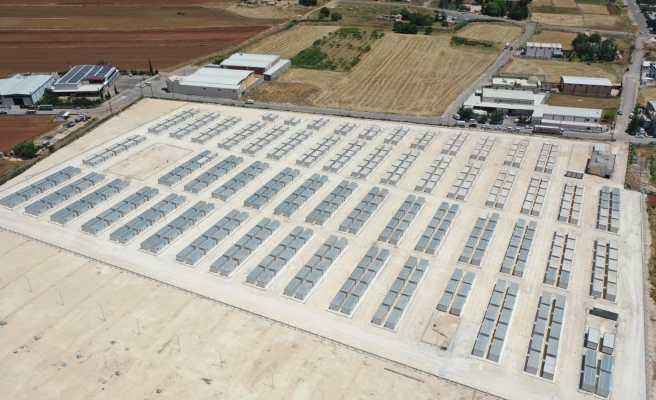 Urfa’da konteyner kentin kurulumu devam ediyor