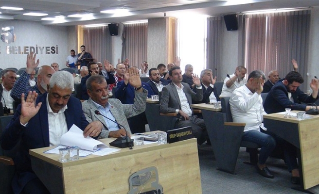 Yıkım sırasında hasar gören sağlam binayla ilgili karar Meclis’te