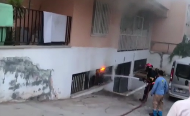 Haliliye’de korkutan depo yangını!