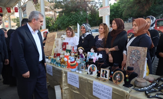 'Sakin şehir' Halfeti'de kadınların el emeği ürünleri sergilendi