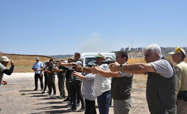 Şanlıurfa Orman Bölge Müdürlüğü personeline silah eğitimi