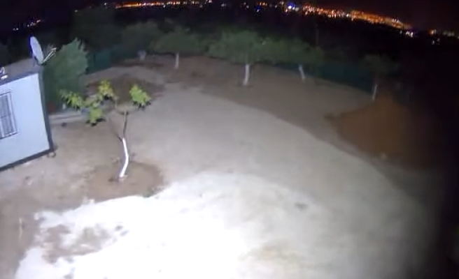 Karaköprü’de bağ evi 'farelerini' kameralar da durduramıyor