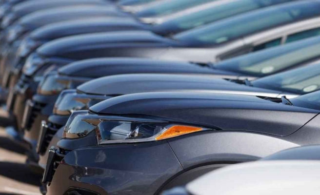 Otomotiv piyasasında stokçulara “6 ay 6 bin km” cezası