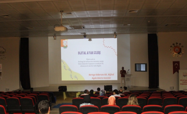 Büyükşehir Belediyesinden personellere eğitim