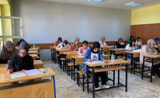 Eyyübiye'de öğrenciler sınav heyecanını erken yaşadı