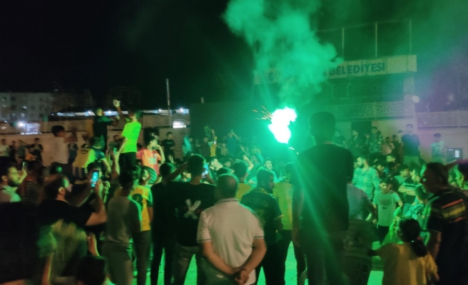 Şanlıurfaspor'un şampiyonluğu büyük bir coşkuyla kutlanmaya başlandı
