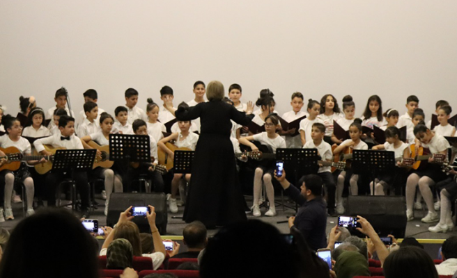 Büyükşehir Belediyesi çocuk ve gençlik konseri düzenledi