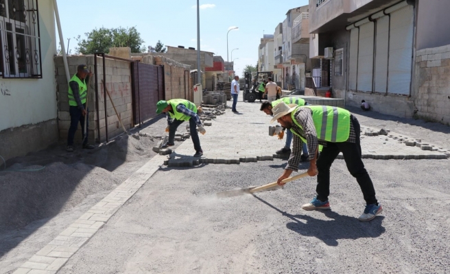 Hürriyet Mahallesindeki sokaklar yenileniyor