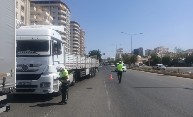 Şanlıurfa'da ağır taşıt araçları denetlendi