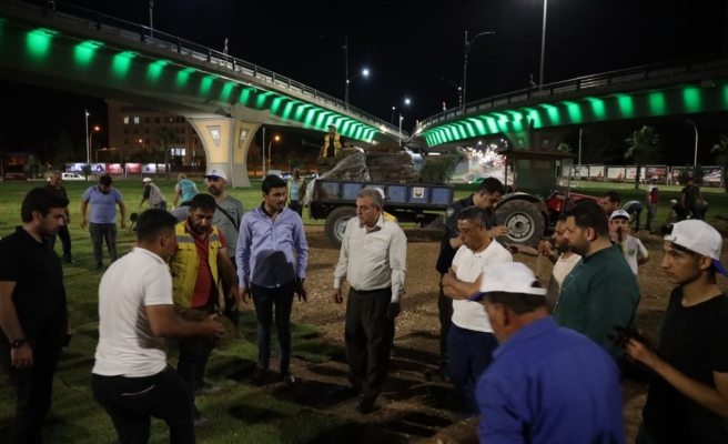 Başkan Beyazgül Abide Kavşağındaki çalışmaları yerinde inceledi