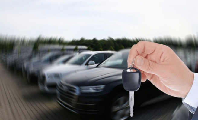 Otomobilde 'ikinci el' yönetmeliğinde değişikliğe gidildi