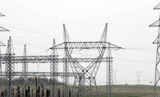 Haliliye'nin bir mahallesinde 2 gündür elektrik kesintisi yaşanıyor