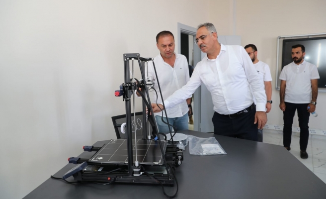 Eyyübiye’nin tam donanımlı gençlik merkezi hazır