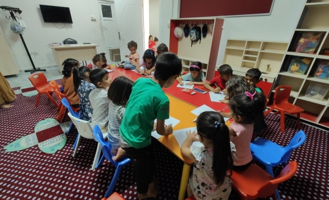 Eyyübiye’de kadınlar hem öğreniyor hem kazanıyor