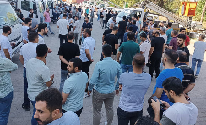 DEDAŞ’ın eylem yapan işçileri işten çıkardığı iddia edildi