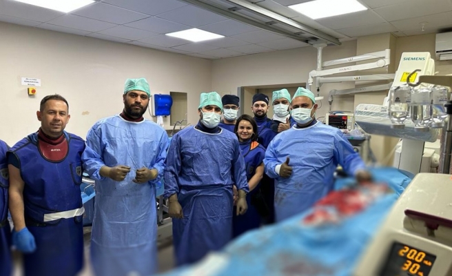 Urfa'da kalp kapak ekibinden 