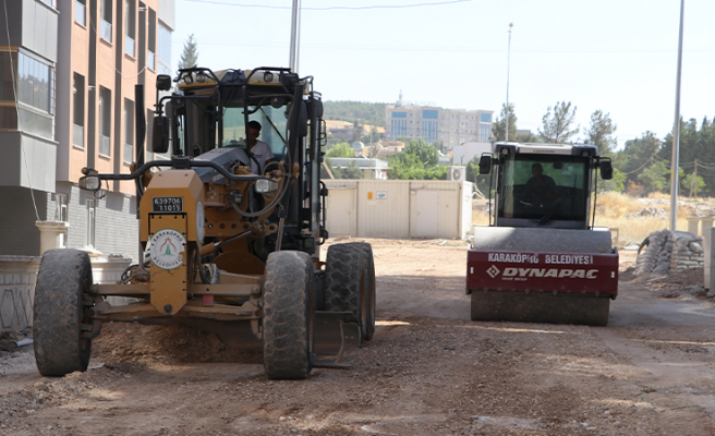 Karaköprü’de yol ağı her geçen gün genişliyor
