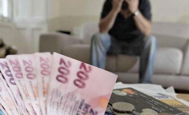 Urfa'da alım gücü düşen vatandaş krediye yönelerek borçlanıyor