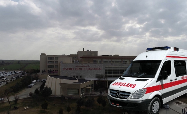 Siverek’te araç şarampole yuvarlandı! 5 yaralı