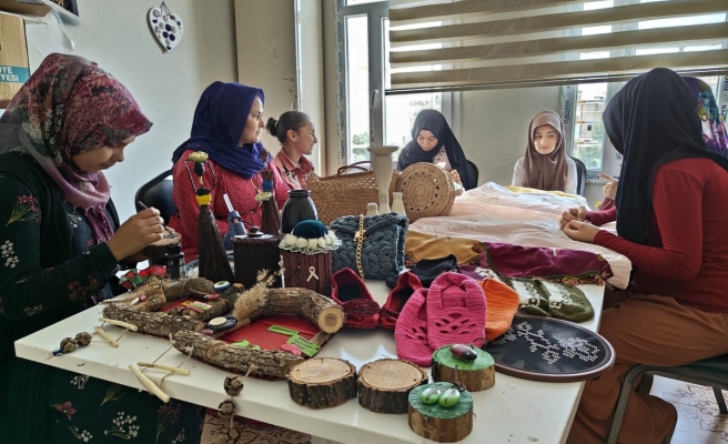 Eyyübiye’deki kadın destek merkezleri kadınların uğrak yeri oldu