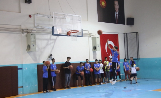 Geleceğin sporcuları Haliliye’de yetişiyor