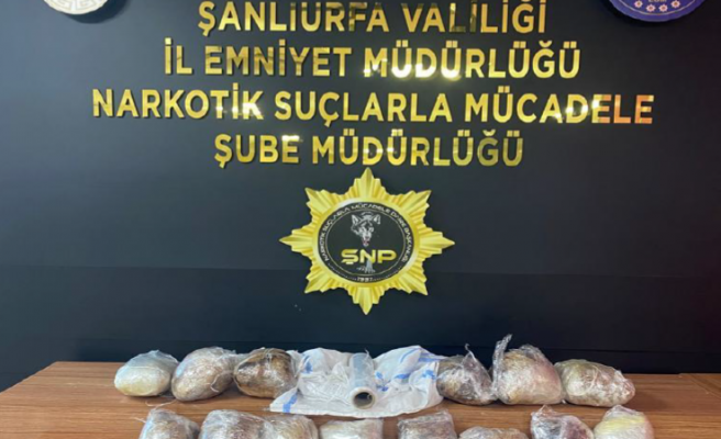 Urfa’da durdurulan araçta 8 kilo 800 gram uyuşturucu ele geçirildi