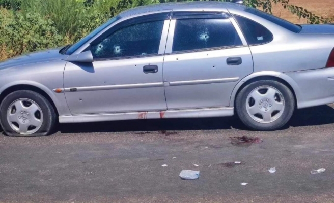 Viranşehir’de seyir halindeki araca silahlı saldırı! 1 ölü