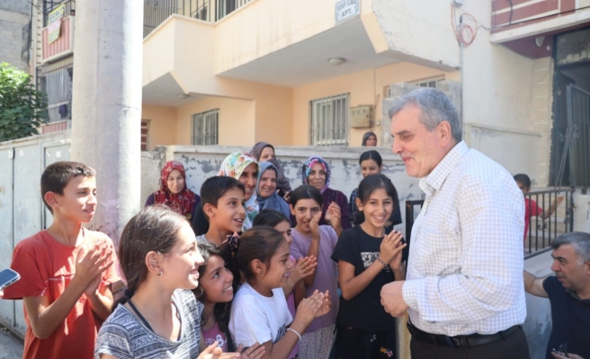 Başkan Beyazgül ev ziyaretlerine devam ediyor