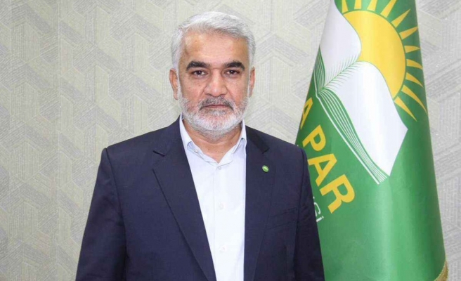 HÜDA PAR lideri Yapıcıoğlu: Karma eğitimde gençler birbirlerini taciz edebilir